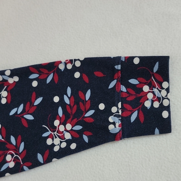 Lands' End Women's Blue White Red Floral 100% Cotton Long Sleeve Top, L - Picture 5 of 7